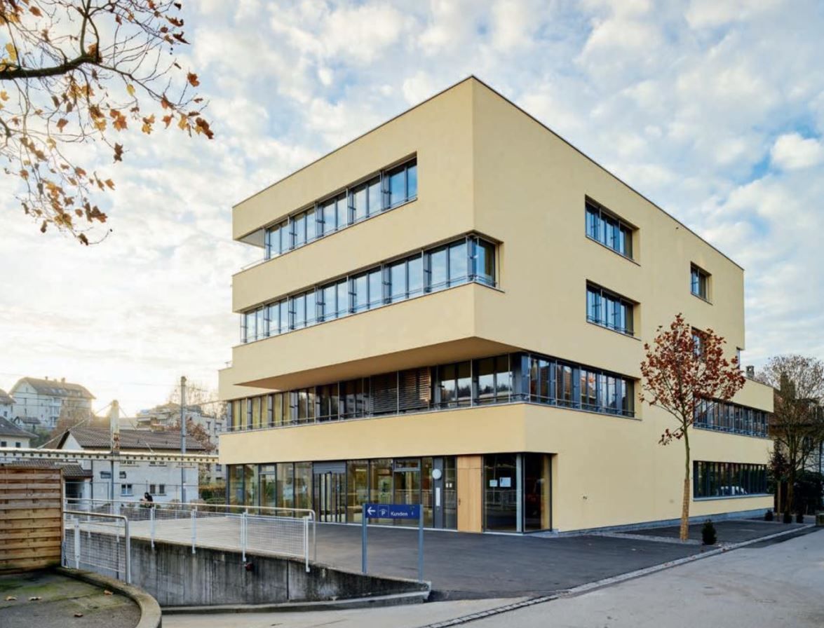 Wohn und Geschäftshaus Ittigen